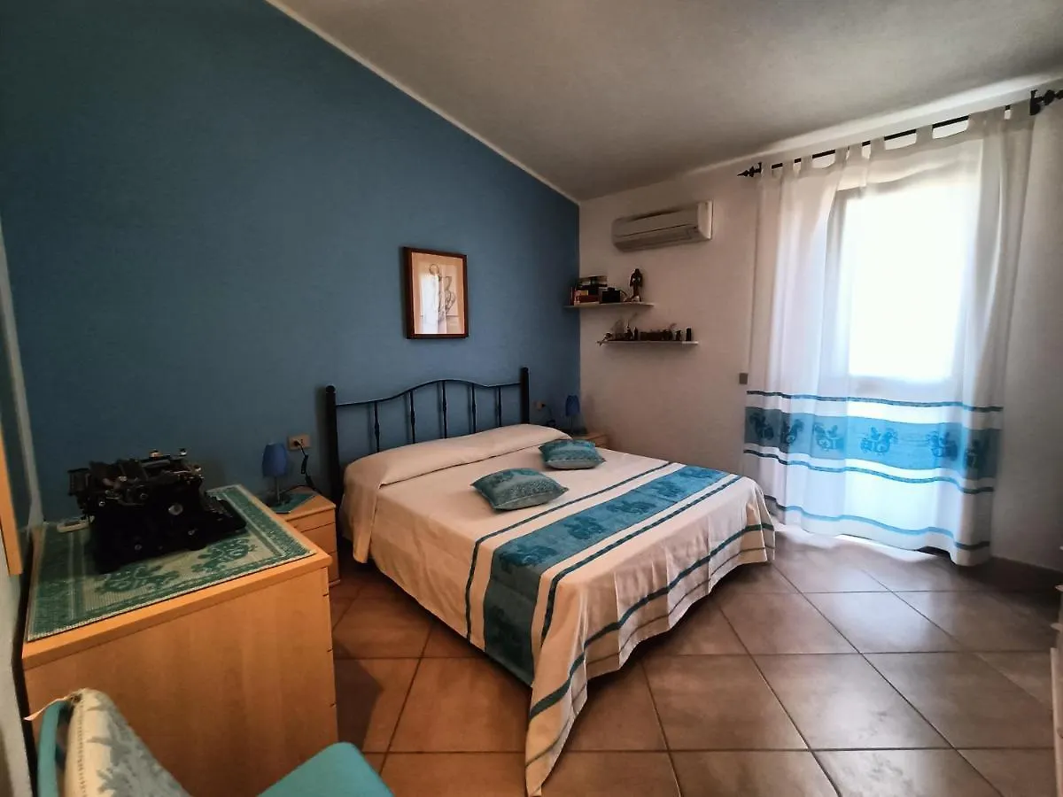 Holiday home Sa Dommo E Andria San Teodoro Casa Vacanza Italy